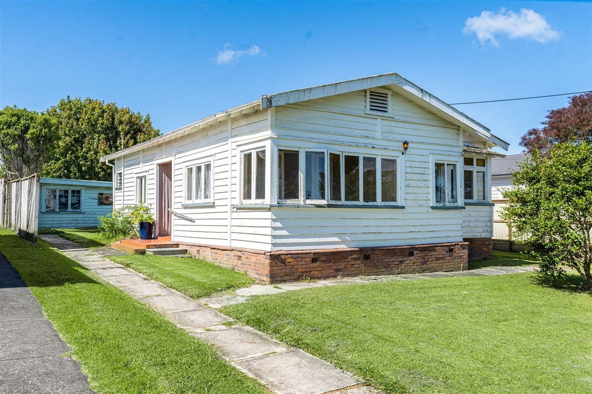 61 Aramoana Avenue, Devonport, Auckland - Carousel 2