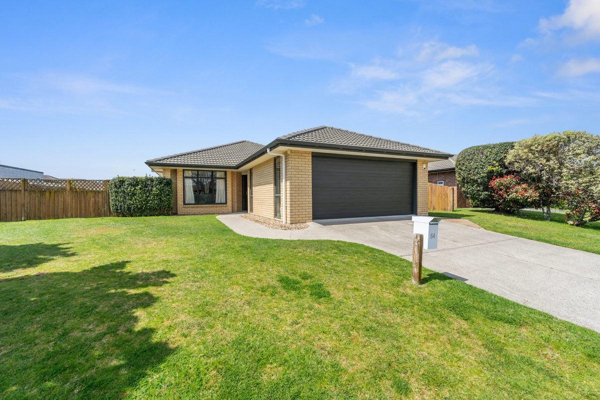 64 Pacific Cove Drive, Papamoa Beach, Tauranga, Bay Of Plenty - Carousel 2