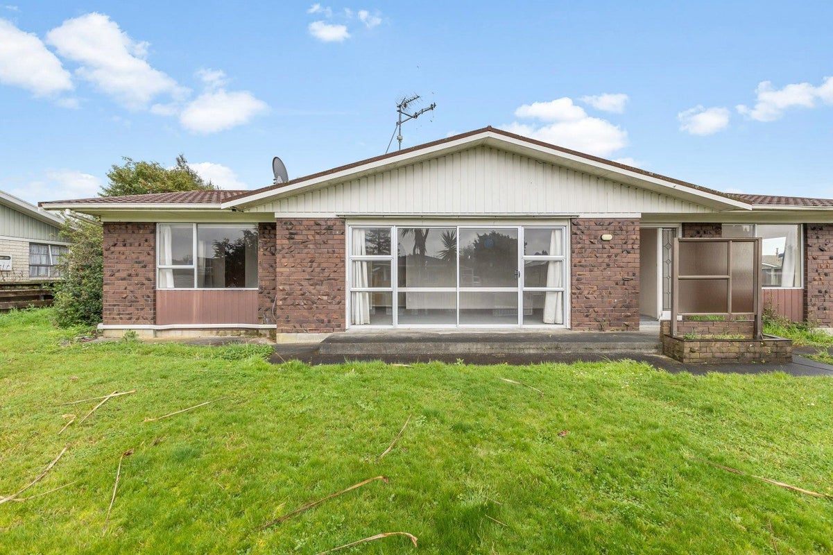 3 Krippner Place, Dinsdale, Hamilton, Waikato - Carousel 1