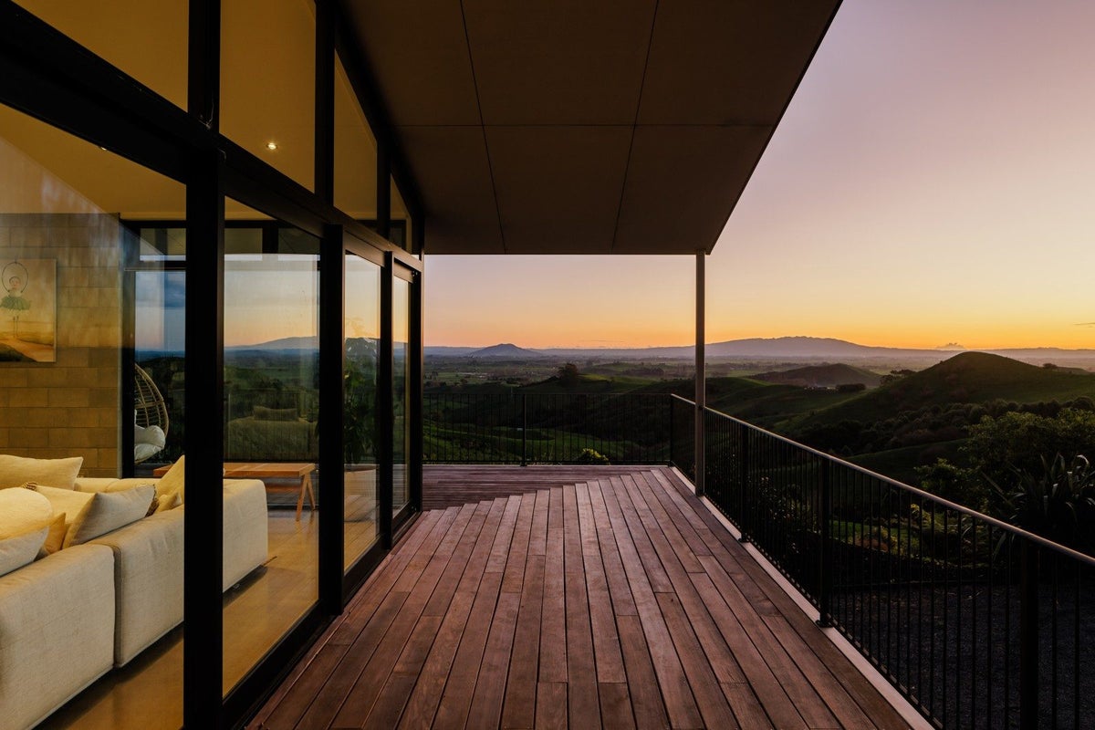 88 Tirohanga Road, Rotoorangi, Cambridge - Carousel 1