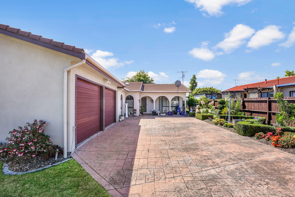 17 Endeavour Avenue, Flagstaff, Hamilton - Carousel 20