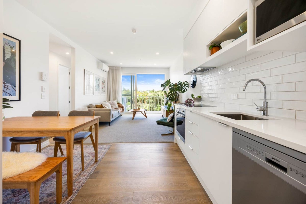 104/9D Jordan Avenue, Onehunga, Auckland - Carousel 2