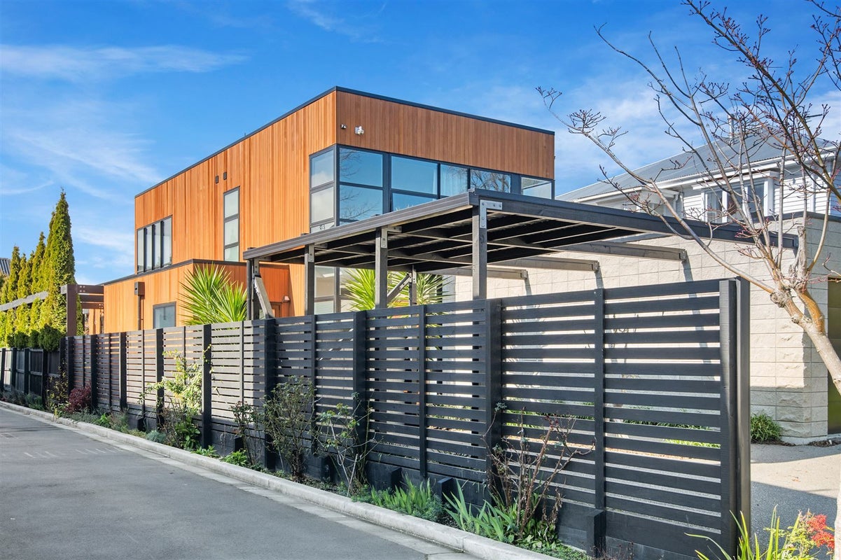 16 Hewitts Road, Merivale, Christchurch - Carousel 2