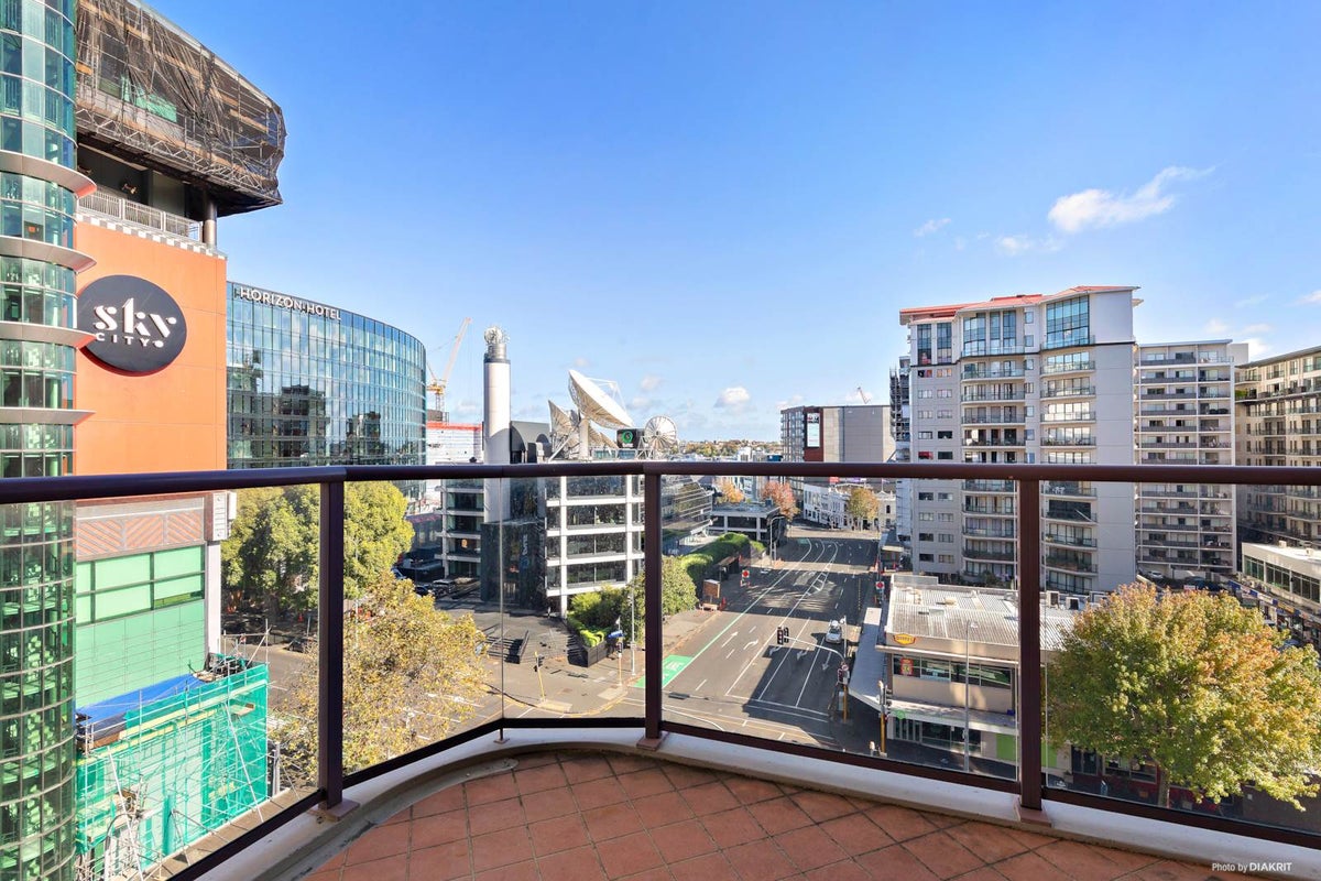8C/89 Victoria Street West, Auckland Central, Auckland - Carousel 1