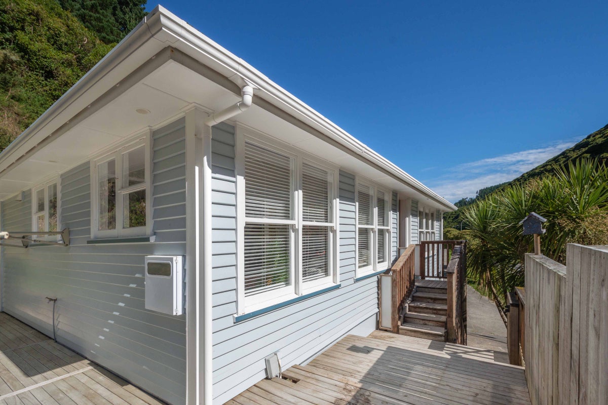 483 Ohiro Road, Brooklyn, Wellington - Carousel 1