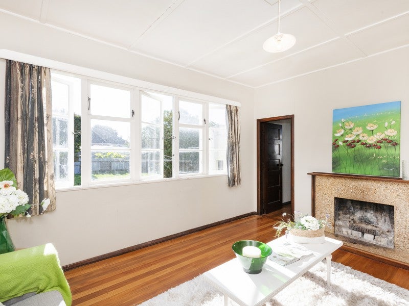 6 De Lautour Road, Kaiti, Gisborne - Carousel 2