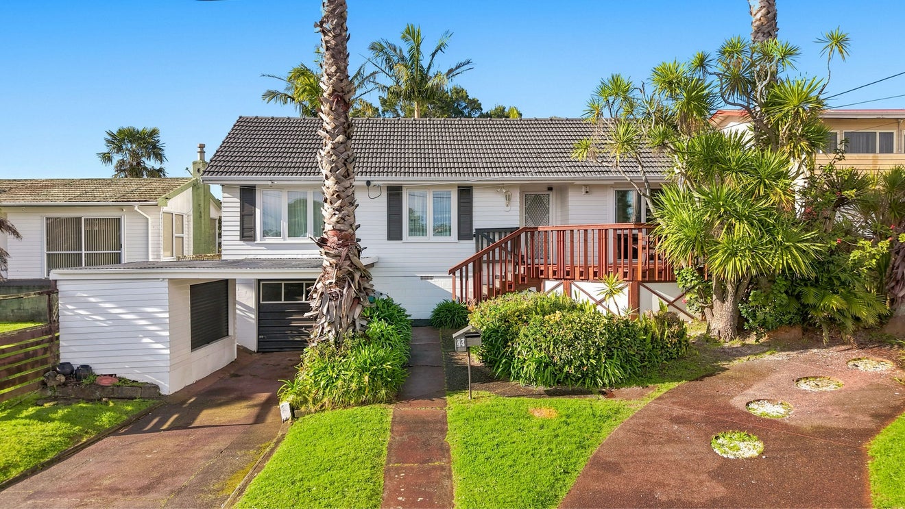 44 Farquhar Road, Glendene, Waitakere City, Auckland - Carousel 2