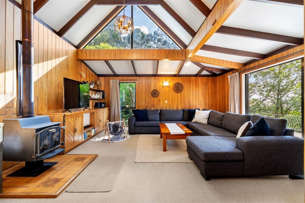 259 School Road, Waimauku, Waimauku - Carousel 1