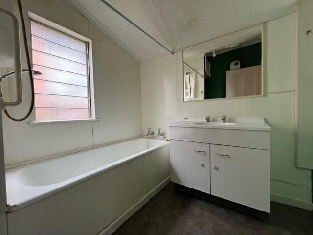 42 Heaton Street, Parkside, Timaru - Carousel 2