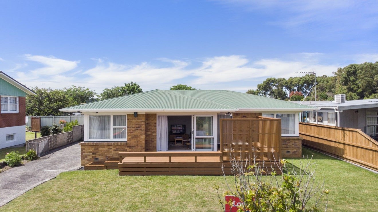 5 Fitzroy Avenue, Fitzroy, Hamilton - Carousel 1