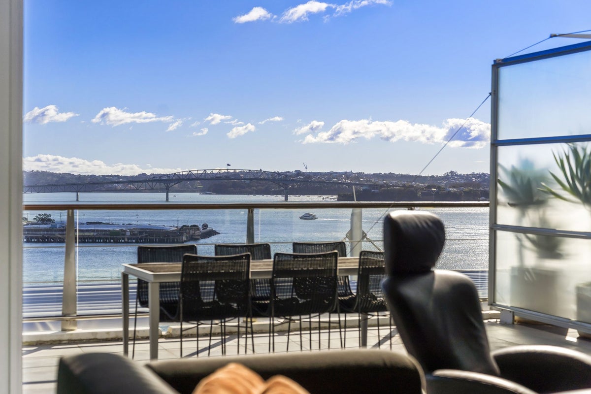 63/143 Quay Street, Auckland Central, Auckland - Carousel 1