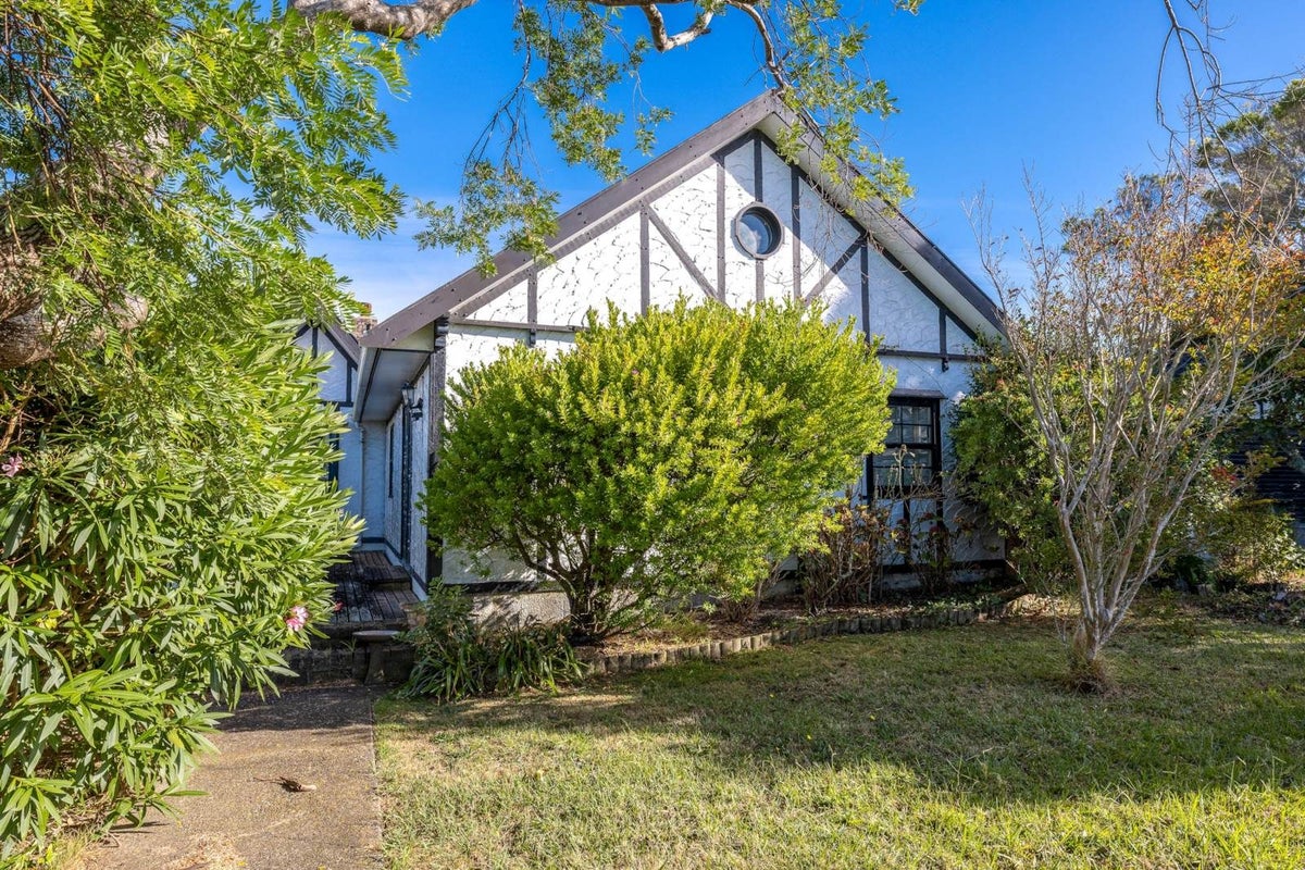 5 Burrell Road Extension, Oneroa, Waiheke Island - Carousel 23