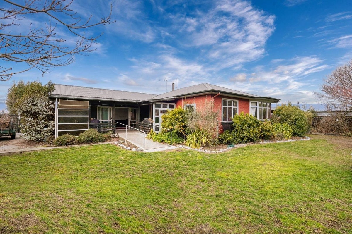 10 Wellington Street, Hampstead, Ashburton - Carousel 2