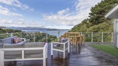 1 Lohia Street, Khandallah, Wellington - Carousel 1