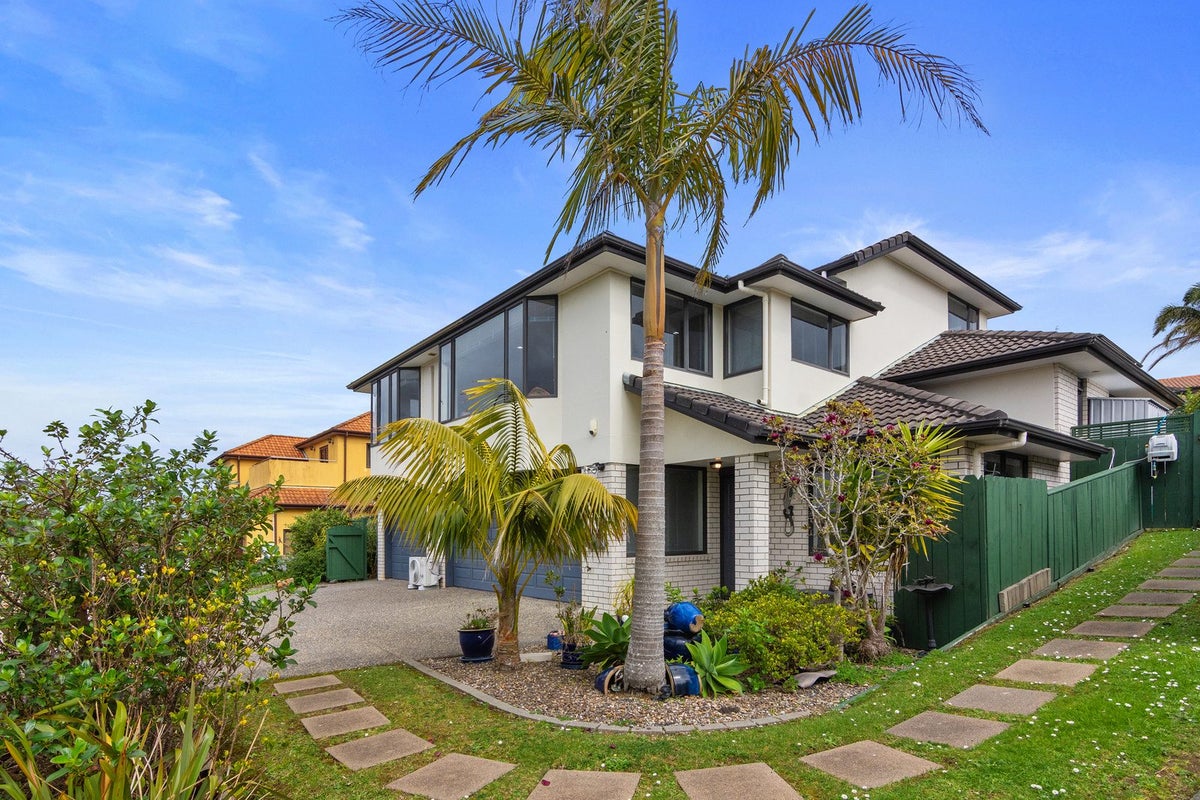34 Joy Street, Albany Heights, Auckland - Carousel 1