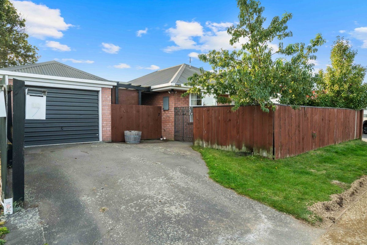 10 Gore Street, Halswell, Christchurch - Carousel 20