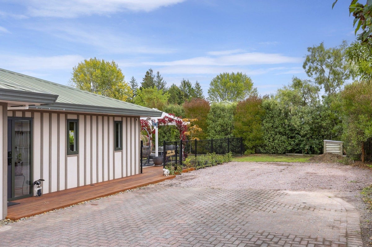 59 Balmoral Drive, Hilltop, Taupo - Carousel 2