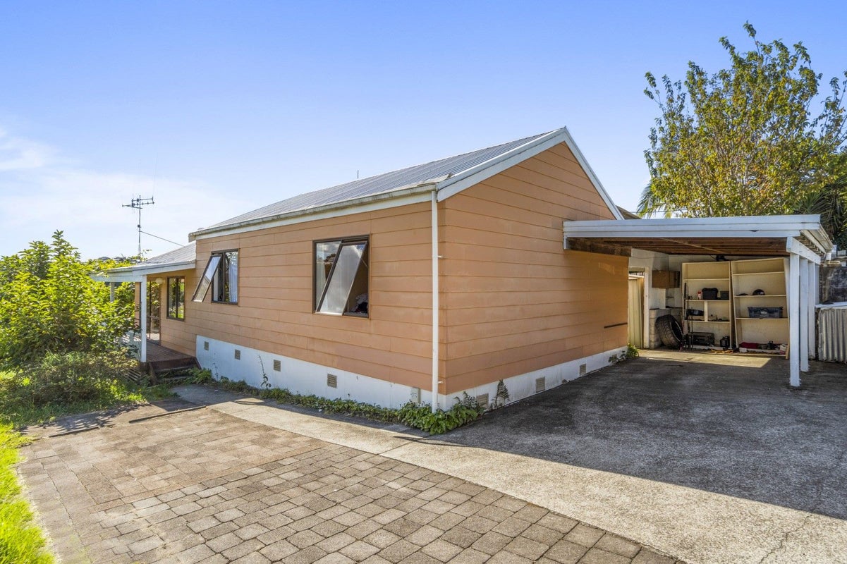 75 Watling Street, Gate Pa, Tauranga - Carousel 2