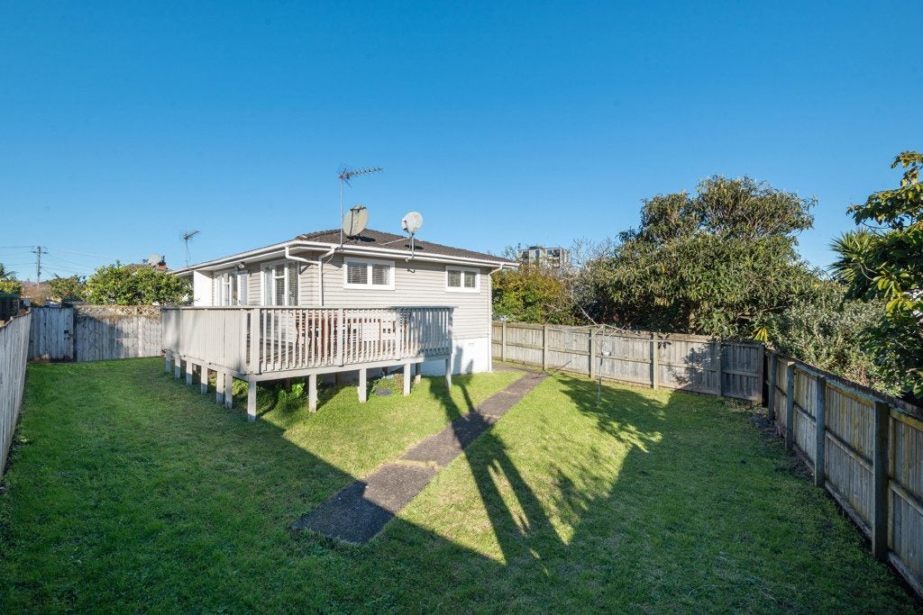 4/5 Lynton Road, Mount Wellington, Auckland - Carousel 1