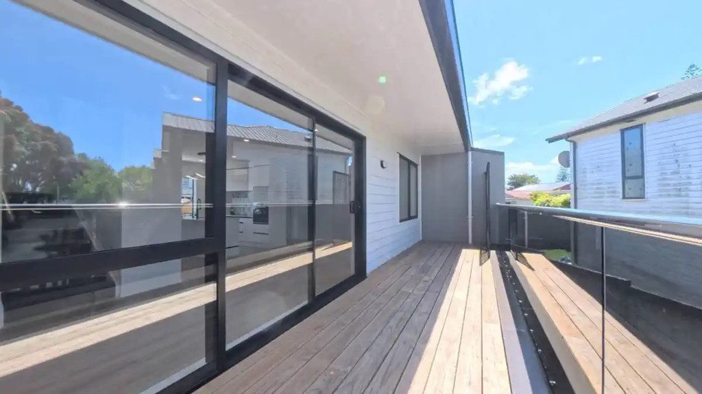 7C Titirangi Road, New Lynn, Auckland - Carousel 13