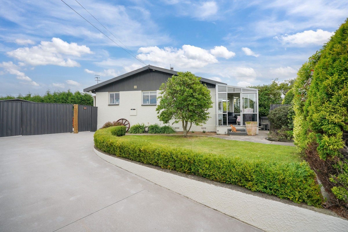 141 Stirrat Street, Kingswell, Invercargill - Carousel 1