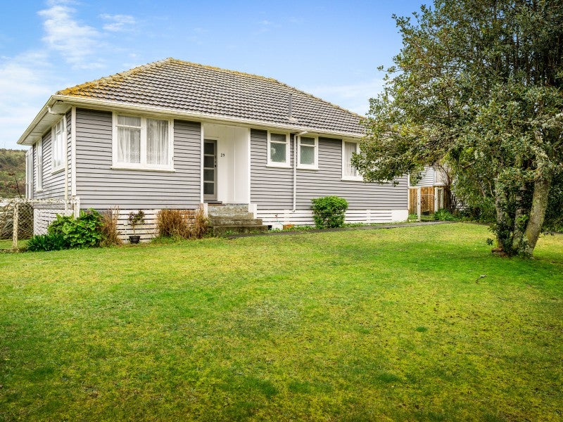 29 Windley Street, Ranui, Porirua - Carousel 1