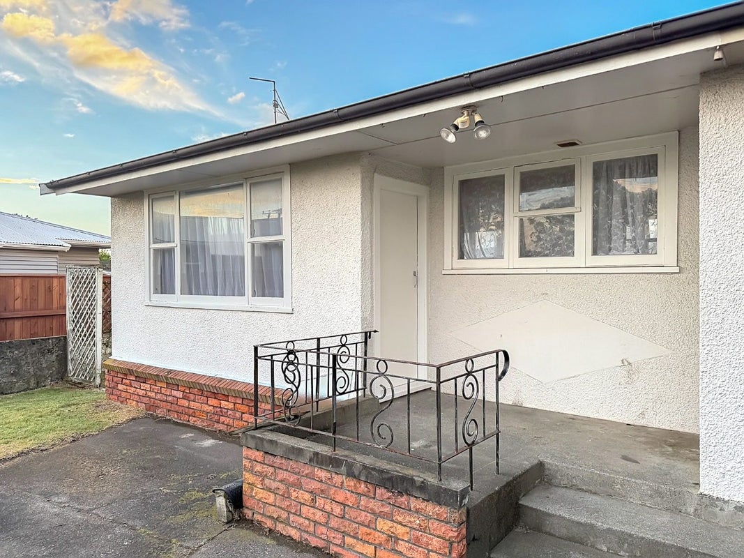 60C Mosston Road, Castlecliff, Whanganui - Carousel 2