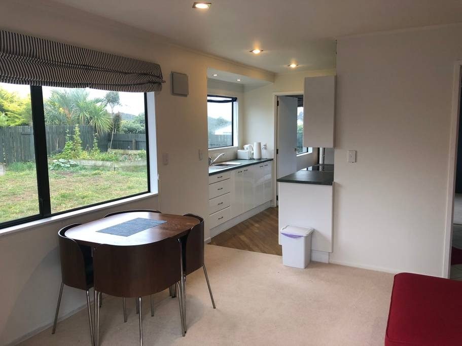 4 Barque Crescent, Whitby, Porirua - Carousel 2