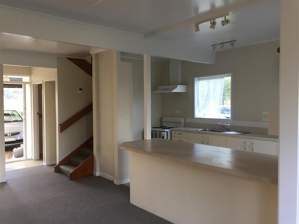 100 Lake Road, Koutu, Rotorua - Carousel 1