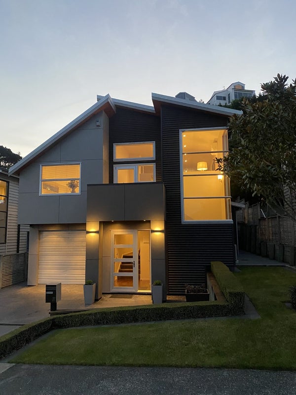 27 Waverton Terrace, Churton Park, Wellington - Carousel 1