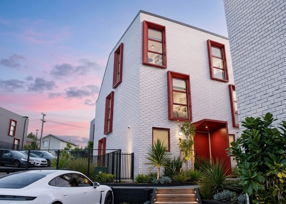 27 Maea Lane, Mount Roskill, Auckland - Carousel 1