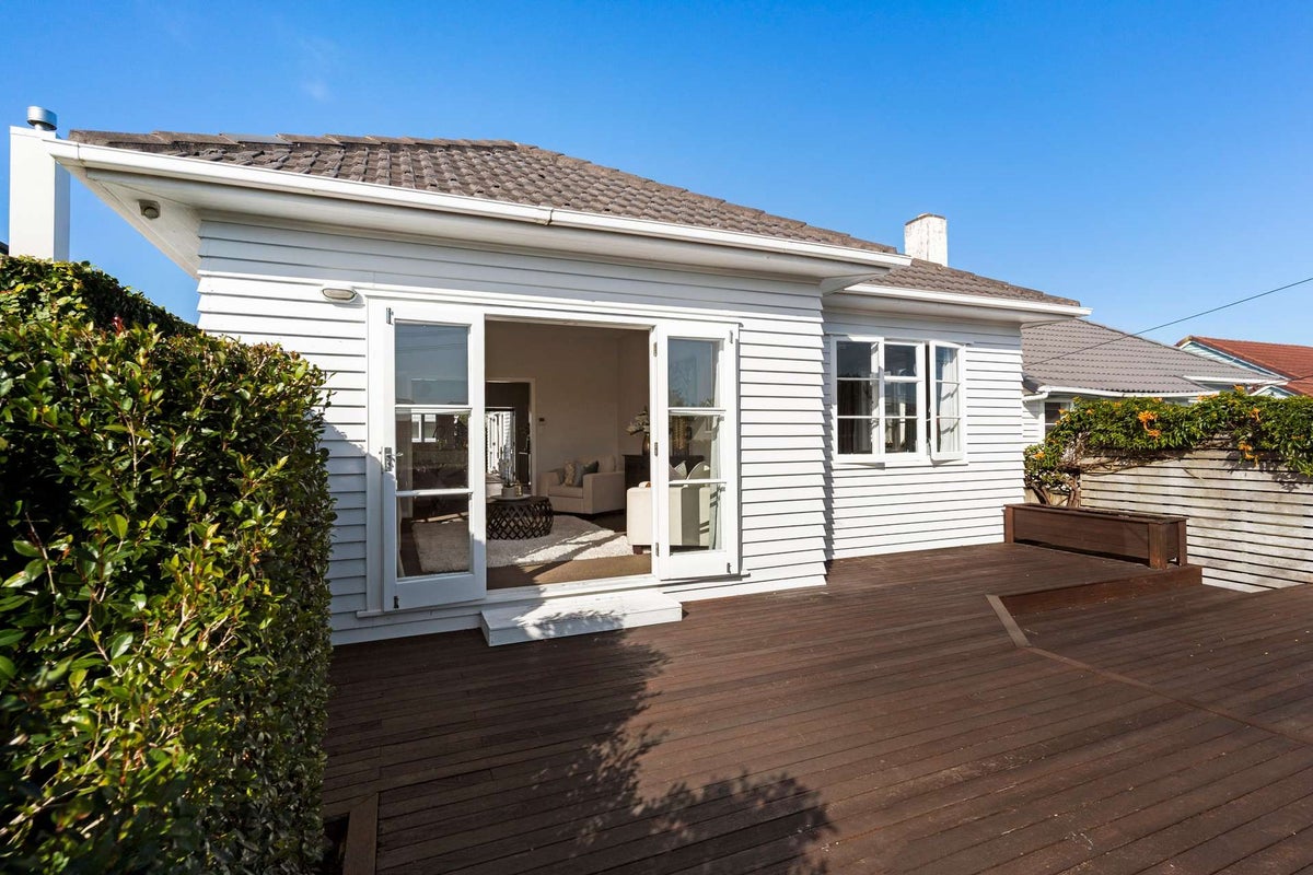 12 Lemington Road, Westmere, Auckland - Carousel 16