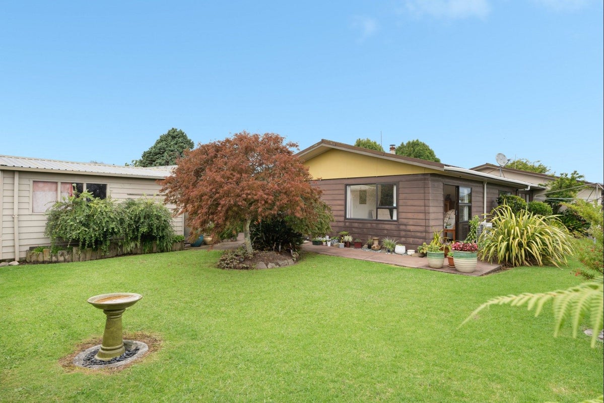 18B Awatapu Drive, Whakatane, Whakatane - Carousel 2