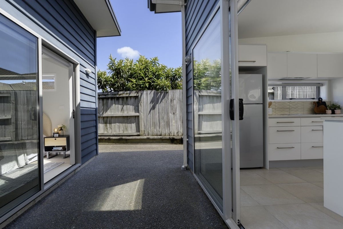 17 Jude Way, Brookfield, Tauranga - Carousel 17