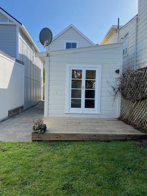 100 Elizabeth Street, Mount Victoria, Wellington - Carousel 16