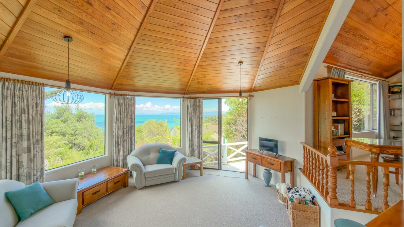 37 Otuturu Crescent, Ruamahunga, Thames-Coromandel, Waikato - Carousel 1