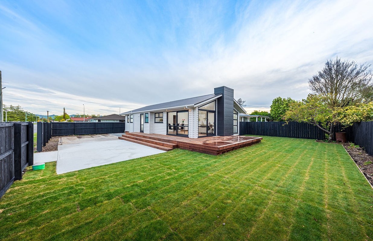 75 Golf Links Road, Shirley, Christchurch - Carousel 17