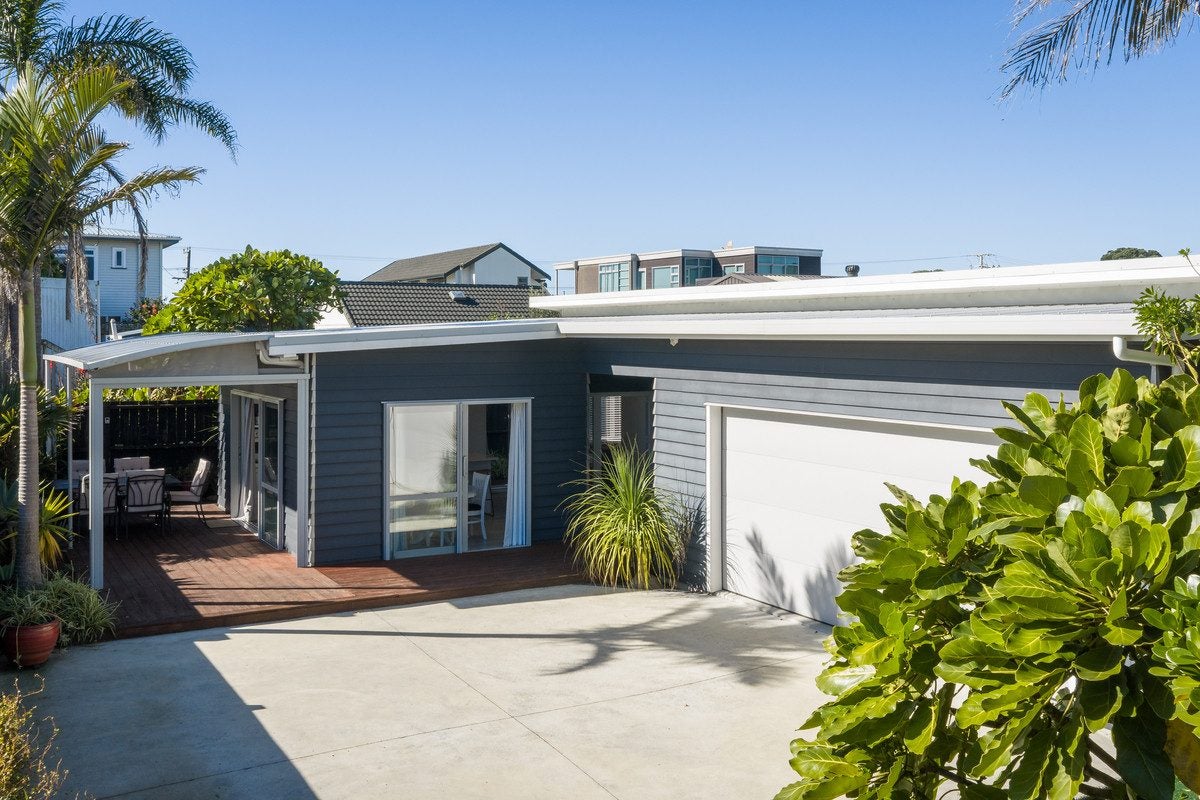 11A Hillview Road, Waihi Beach, Waihi Beach - Carousel 2
