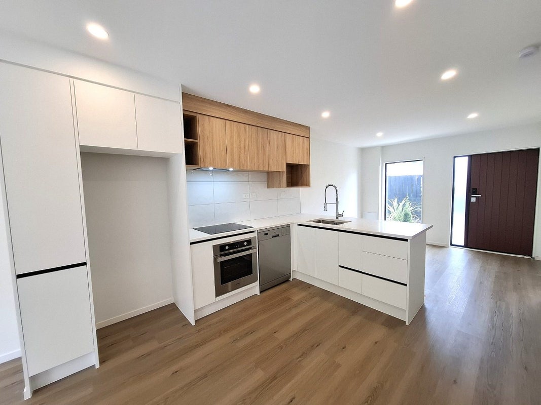12/108 Mahia Road, Manurewa, Auckland - Carousel 2