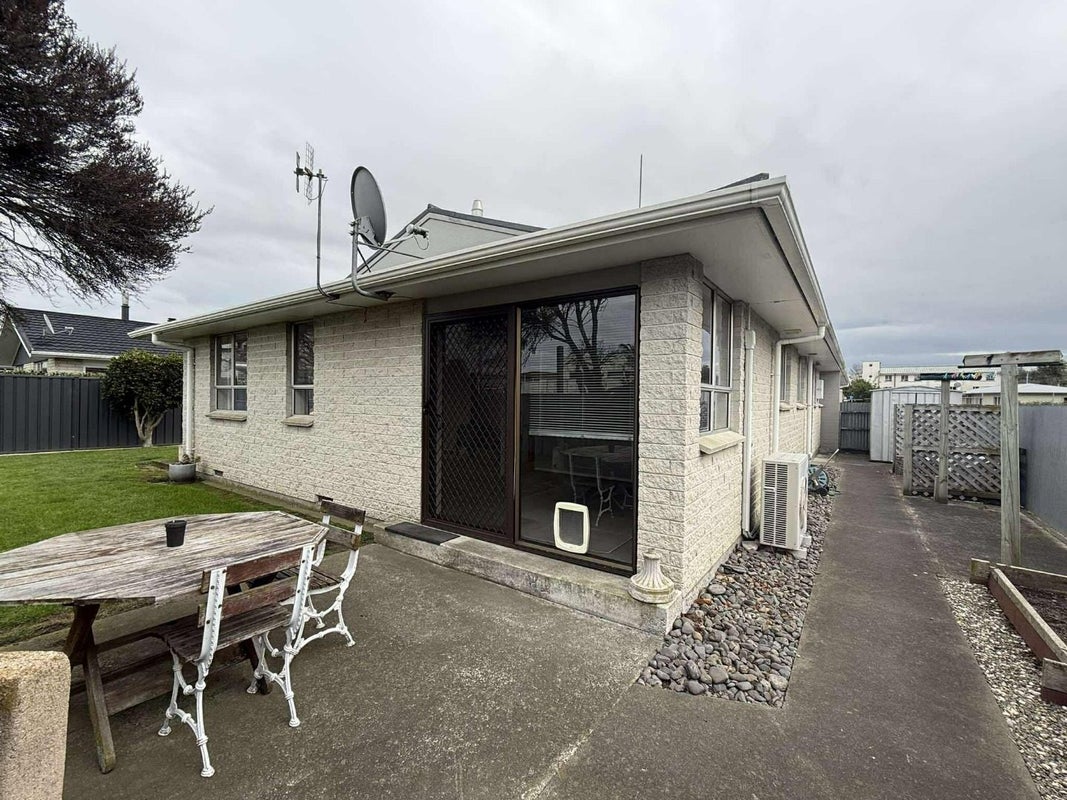 2/112 McLeod Street, Camberley, Hastings - Carousel 13