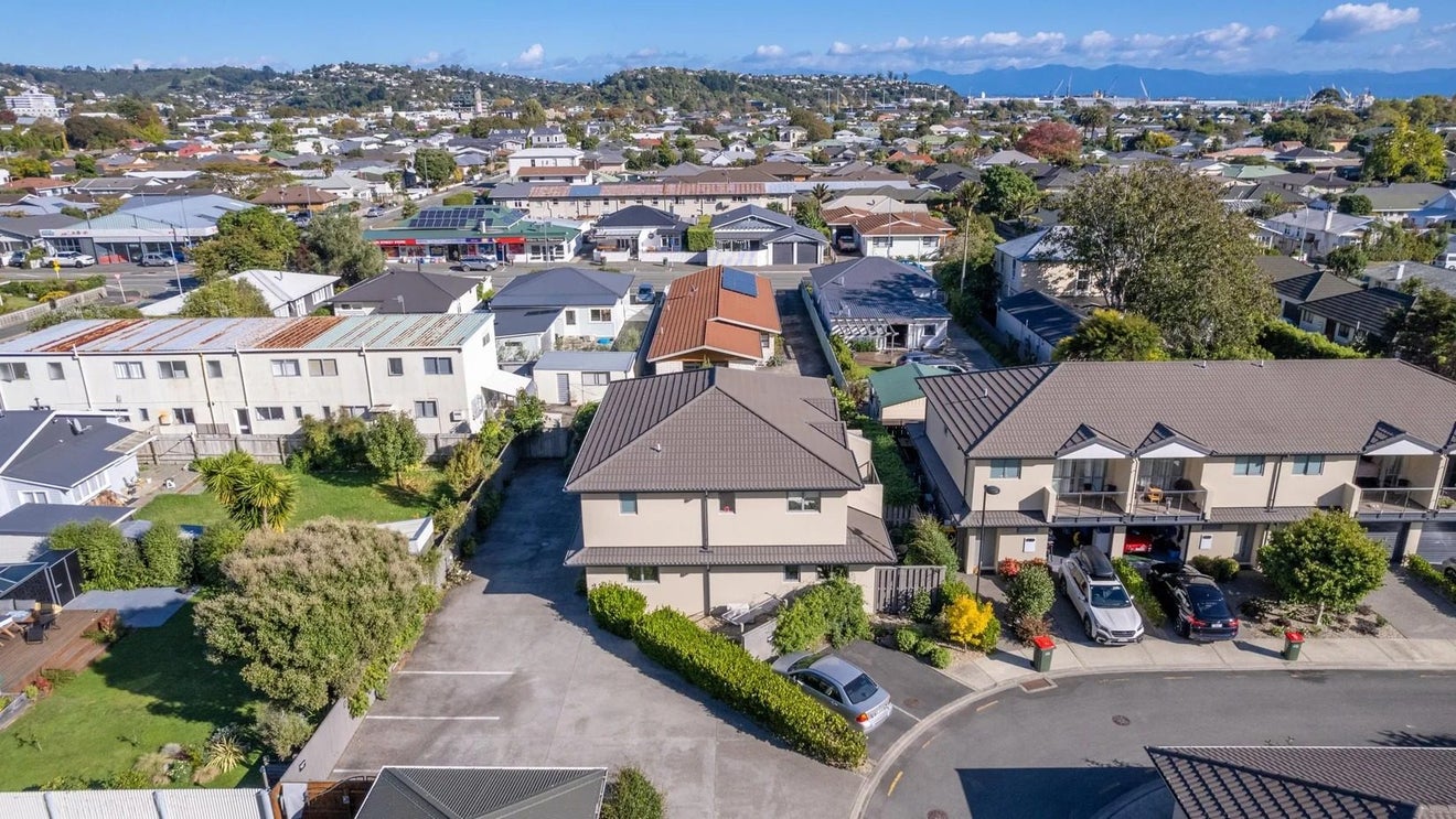 45/115 Grove Street, The Wood, Nelson - Carousel 1