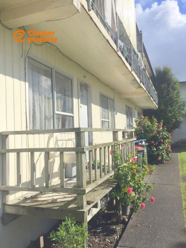 8/68 Olsen Avenue, Hillsborough, Auckland - Carousel 9