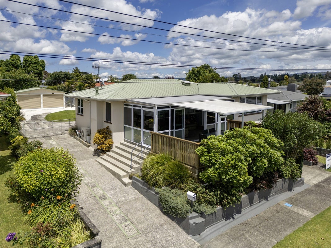 18 Tyrone Street, Greerton, Tauranga - Carousel 1