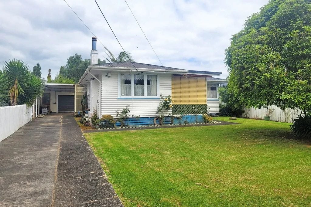 2 Rata Place, Otangarei, Whangarei - Carousel 1