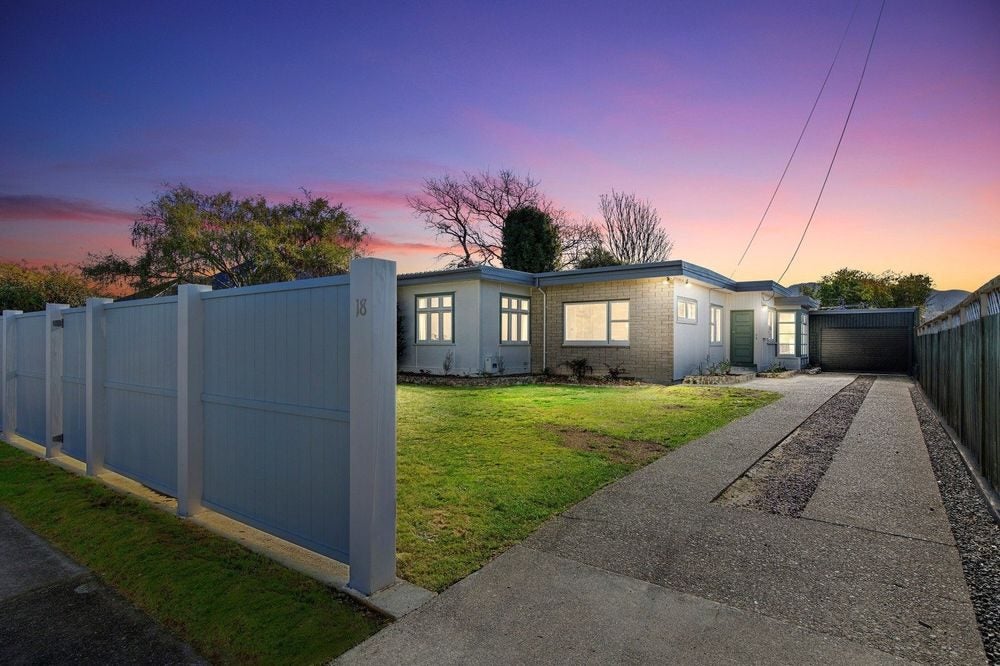18 Miro Street, Trentham, Upper Hutt - Carousel 1