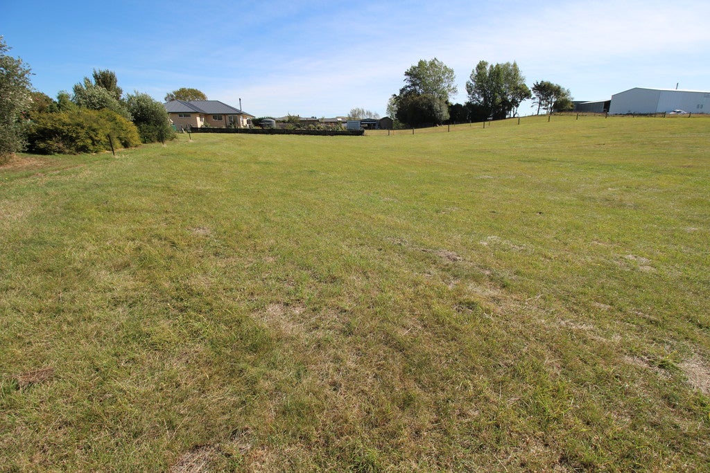 43 Charles Street, Weston, Oamaru - Carousel 1