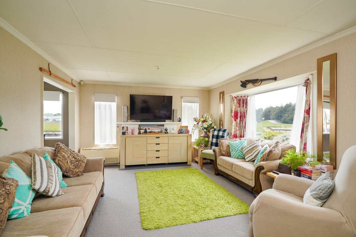 167 John Street, Heidelberg, Invercargill - Carousel 2