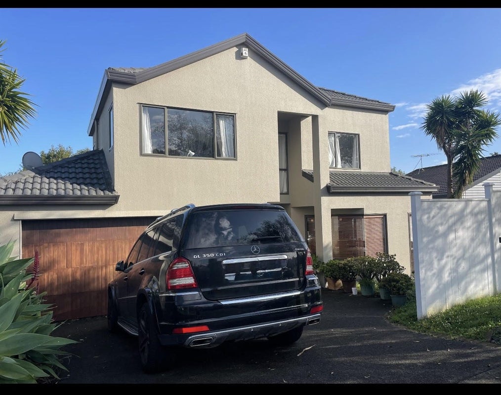 43 Ponderosa Drive, Oteha, Auckland - Carousel 1