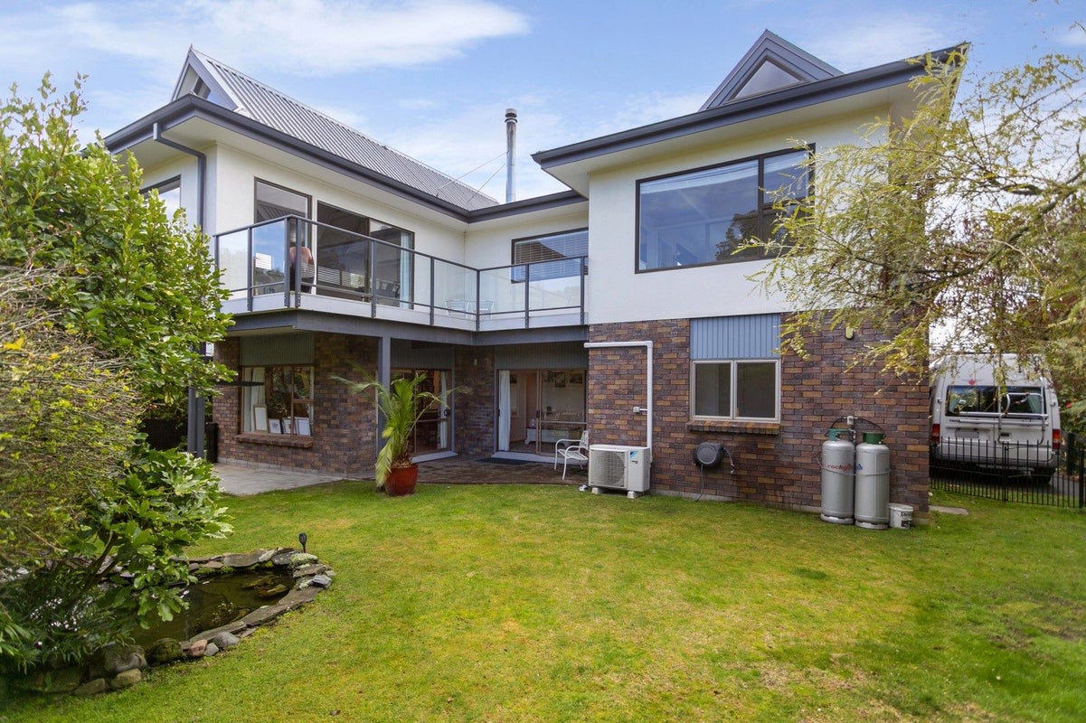 744 Acacia Bay Rd, Acacia Bay, Taupo - Carousel 1