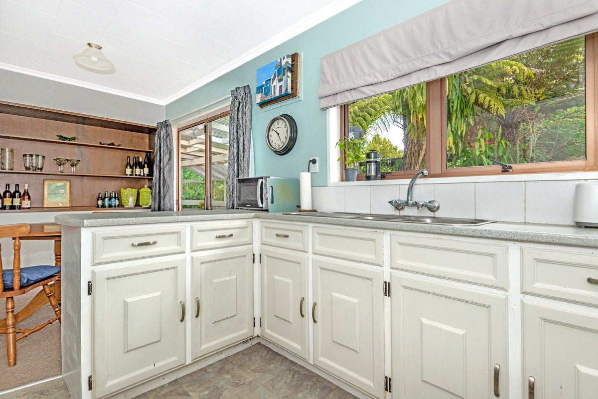 2 Kingsley Street, Whataupoko, Gisborne - Carousel 2